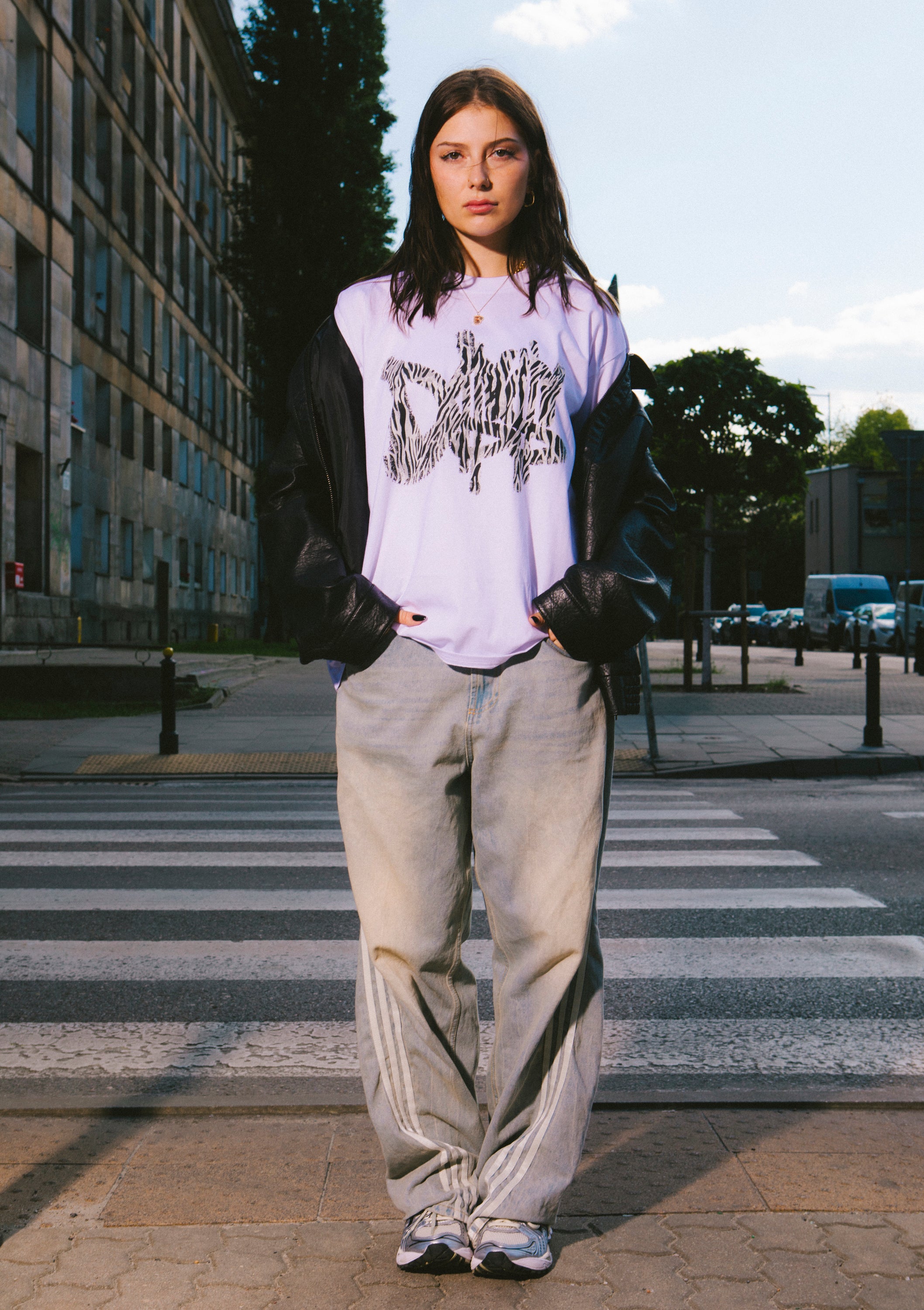 D$$ ZEBRA TEE (WHITE)